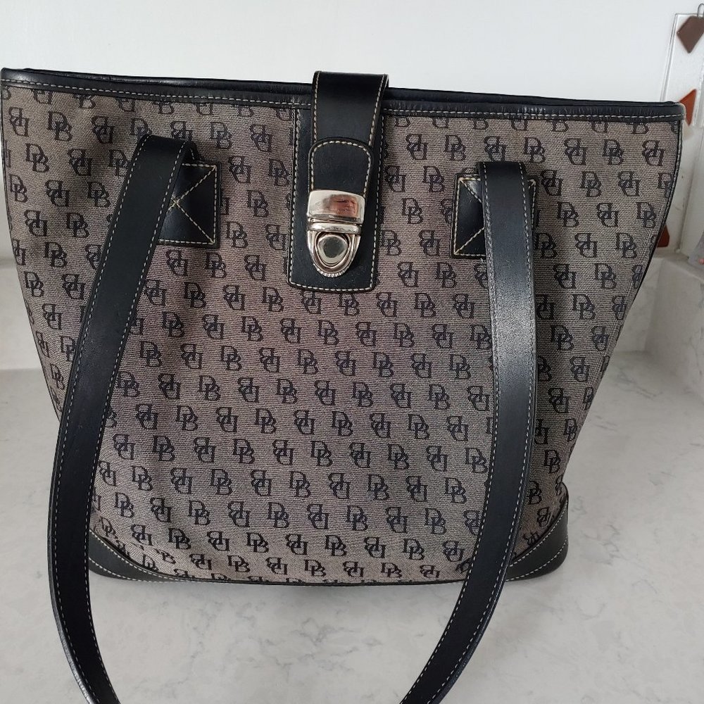 Doony & Bourke shoulder bag.